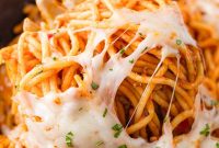 Slow-Cooker Spaghetti with Savory Meat Sauce