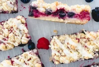 Mixed Berry Streusel Bars with Lemon Glaze
