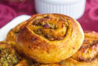 30-Minute Vegan Pizza Pinwheels: Quick Savory Appetizer
