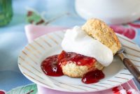 Flaky Homemade Scones Recipe for Tea Time