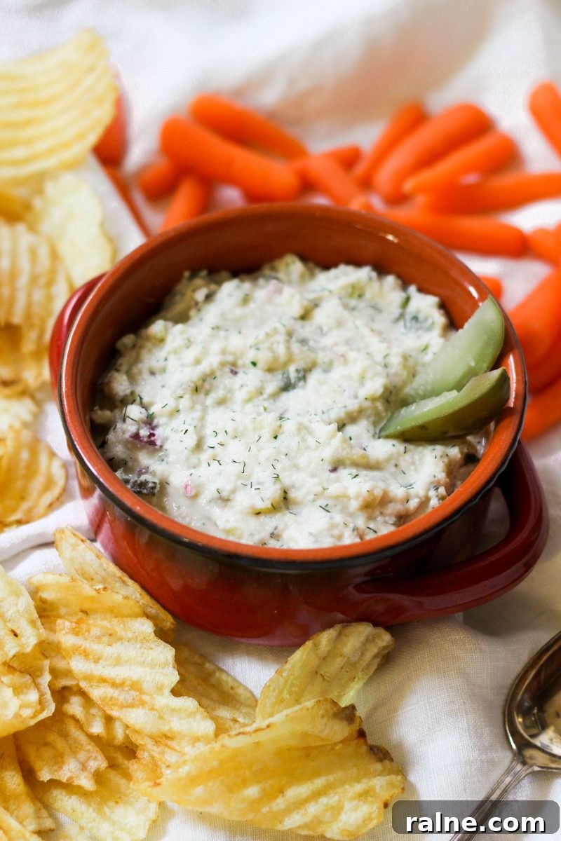 Paleo Dill Pickle Dip
