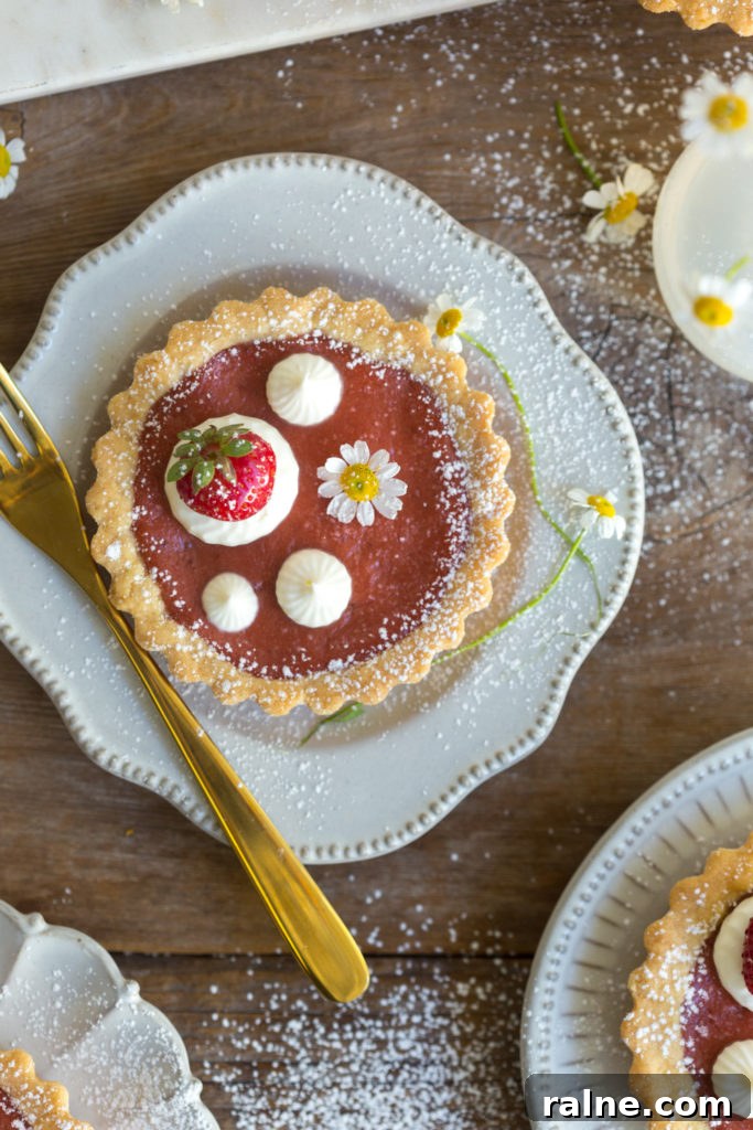 Strawberry Rhubarb Curd Tartlets Recipe for Tangy Spring Desserts 20 Strawberry Rhubarb Curd Tartlet