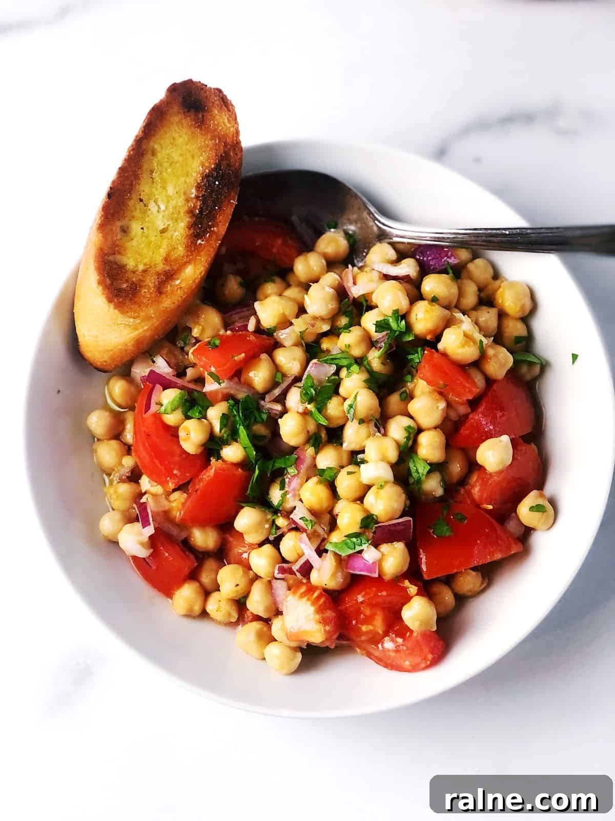 Simple Italian Chickpea Salad