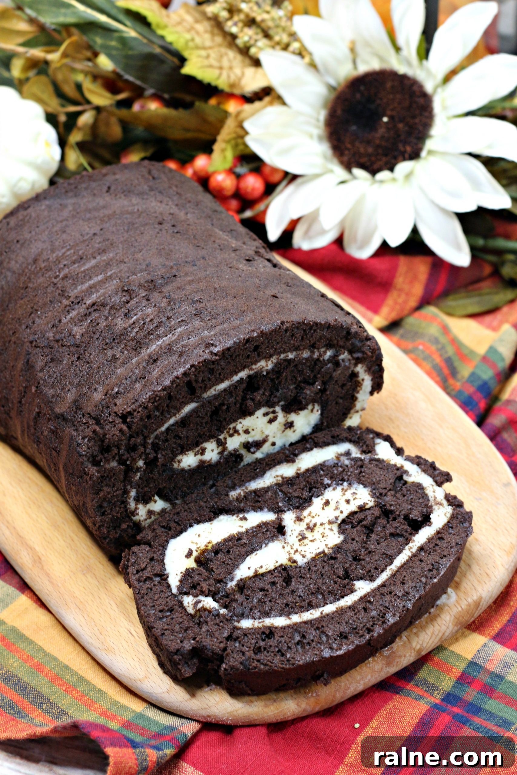 Chocolate Pumpkin Spice Roll Cake Recipe 6 img 137 5