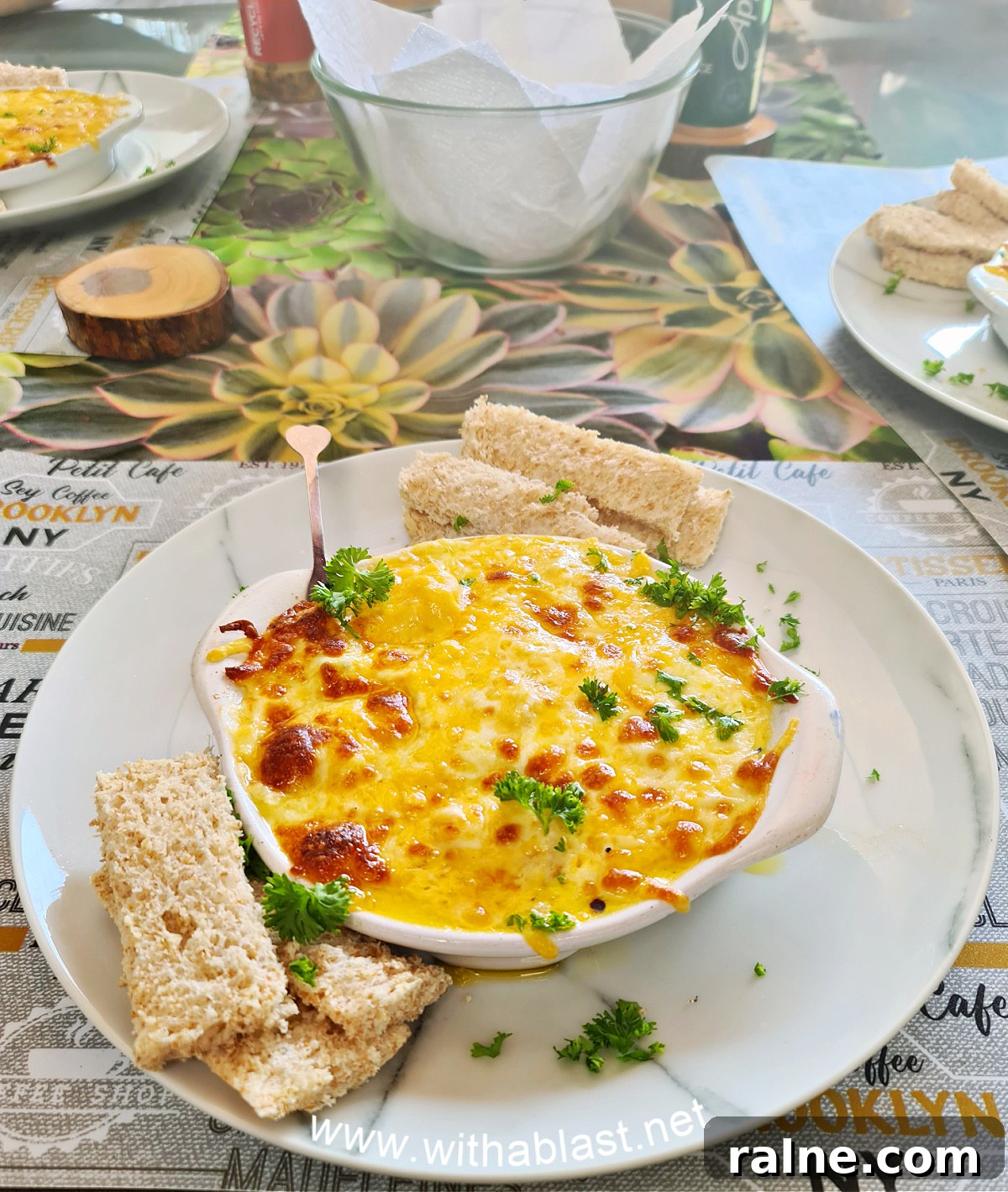 Cheesy Garlic Shrimp Appetizer Cheesy Garlic Shrimp Appetizer