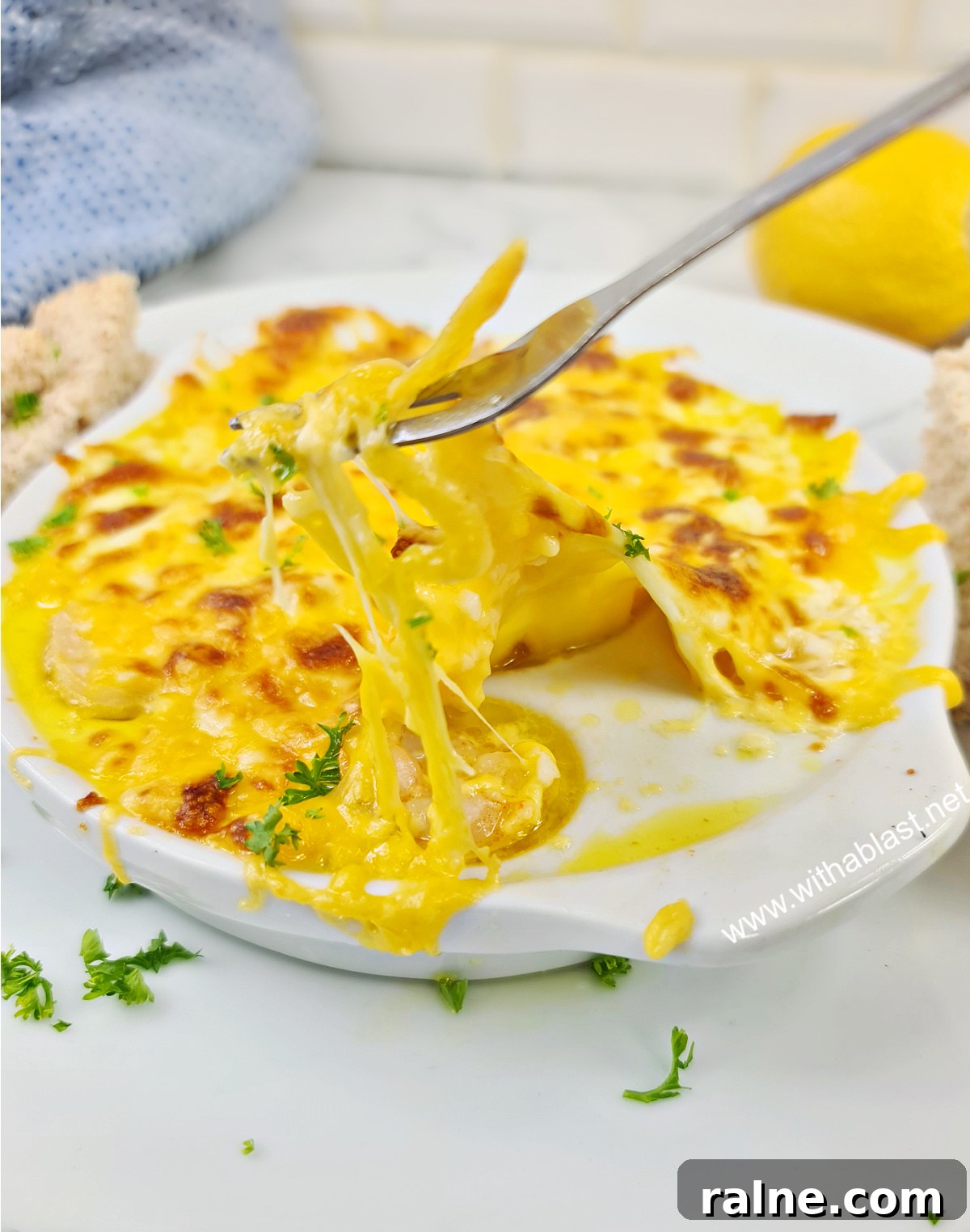 Cheesy Garlic Shrimp Appetizer Cheesy Garlic Shrimp Appetizer