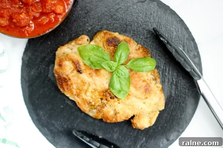 Crispy Italian-Style Chicken Breast with Fresh Tomato Sauce 10 img 208898 9