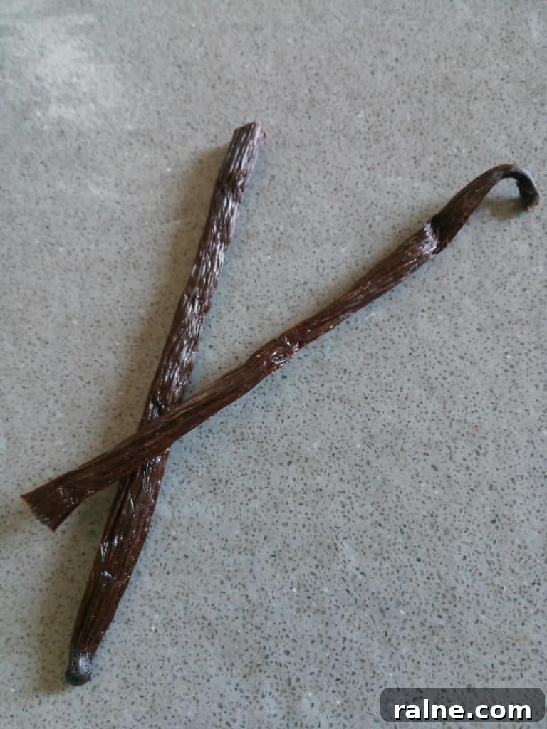 How to Make Homemade Sugar-Free Vanilla Extract 2 organic vanilla beans