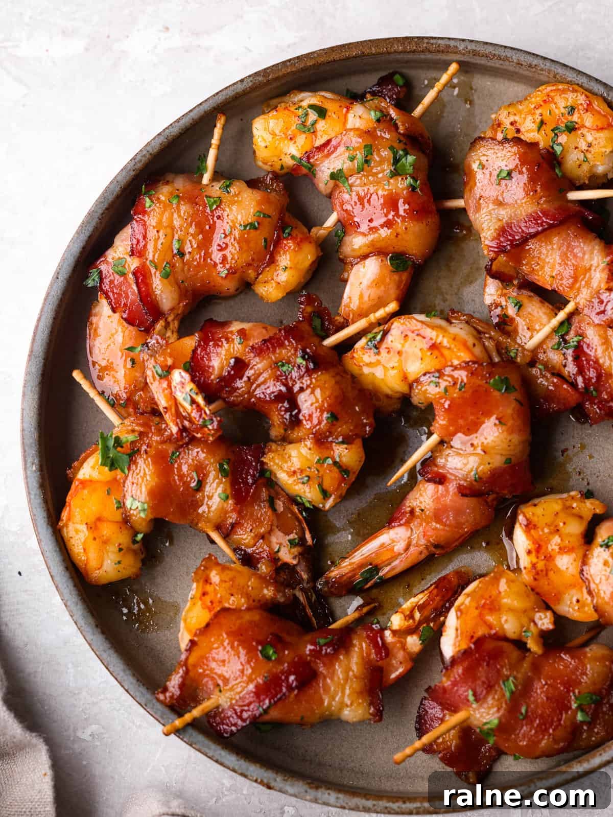 Crispy Bacon-Wrapped Pickles: Savory Appetizer Recipe 6 img 235335 9