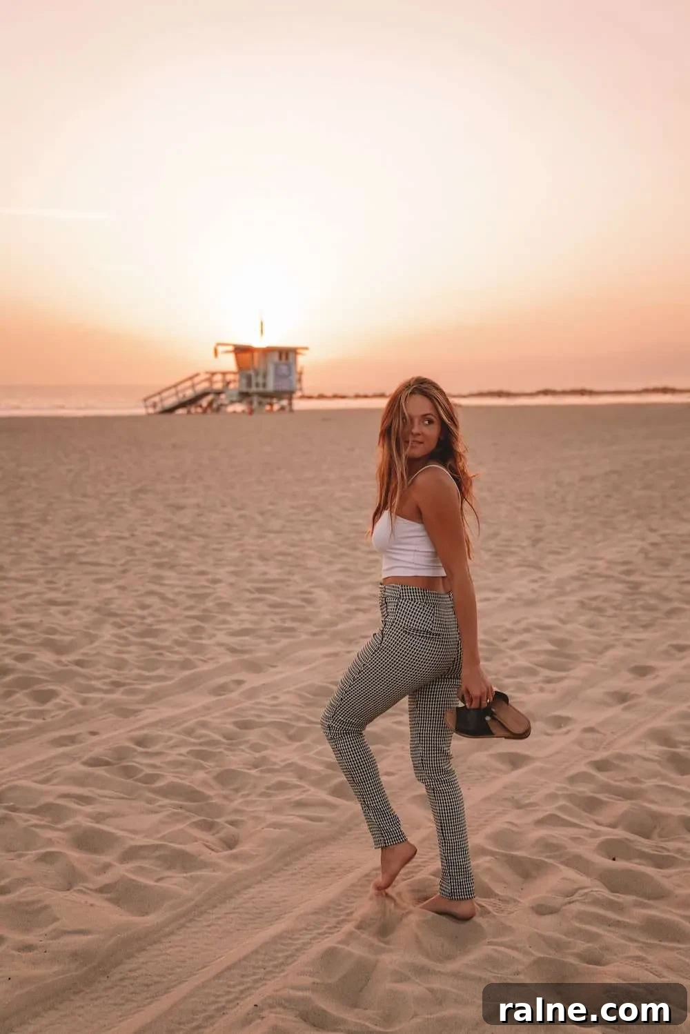 7 healthy habits for a healthy mind and healthy body! These are simple daily habits to start and add to your daily routing as part of living a healthy lifestyle, so you can improve your mental and physical health!
