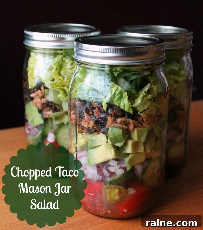 25+ Mason Jar Recipes for Quick Meals & Snacks 21 Chopped Taco Salad | 25+ Mason Jar Eats