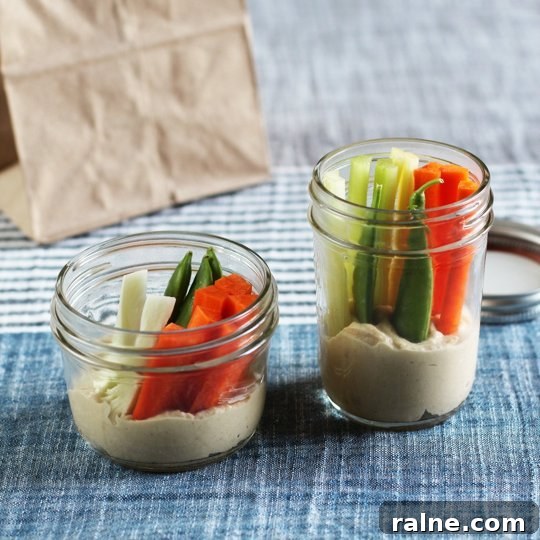 25+ Mason Jar Recipes for Quick Meals & Snacks 9 Pack Veggies and dip together in a jar | 25+ Mason Jar Eats