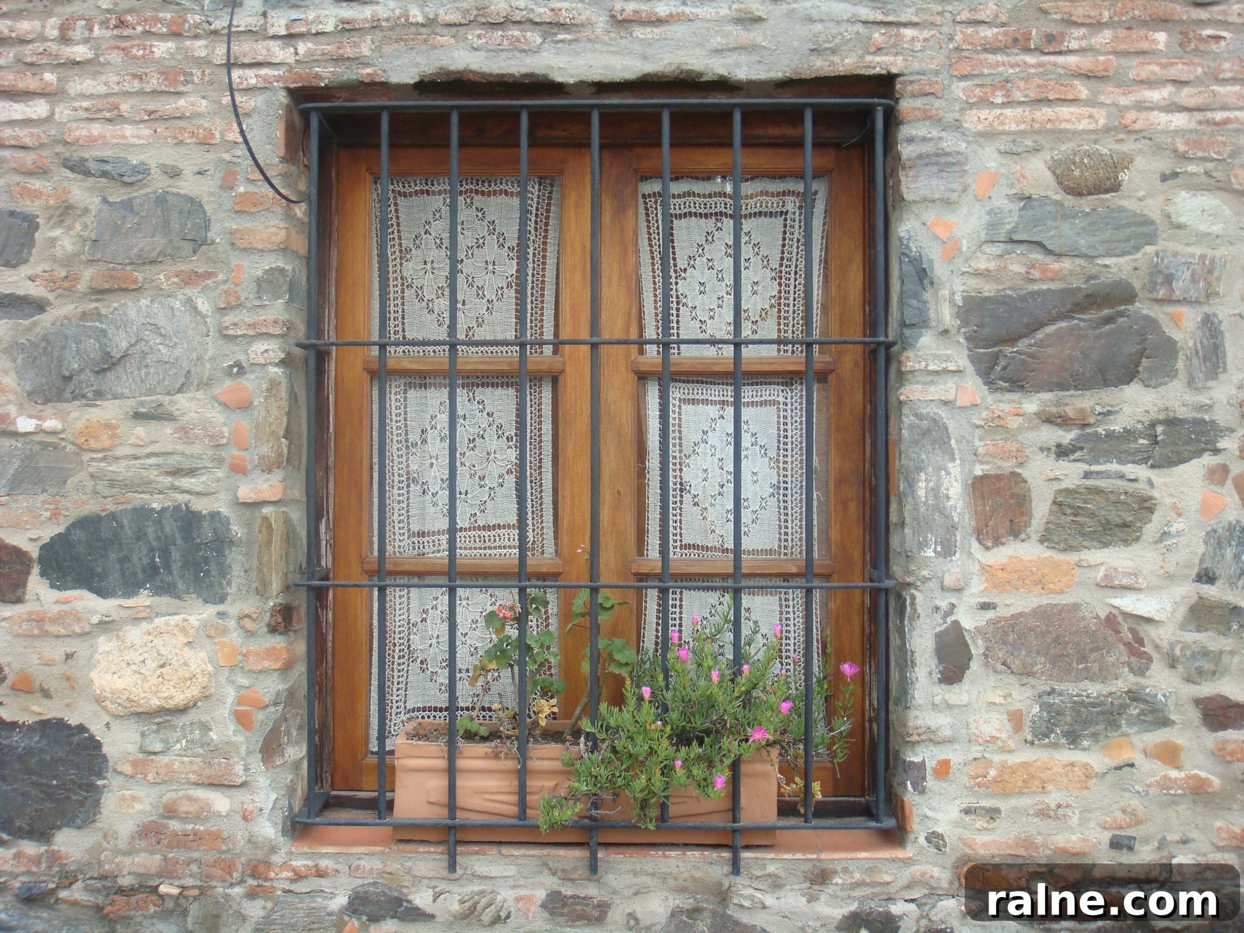 DSC05340 Facade details