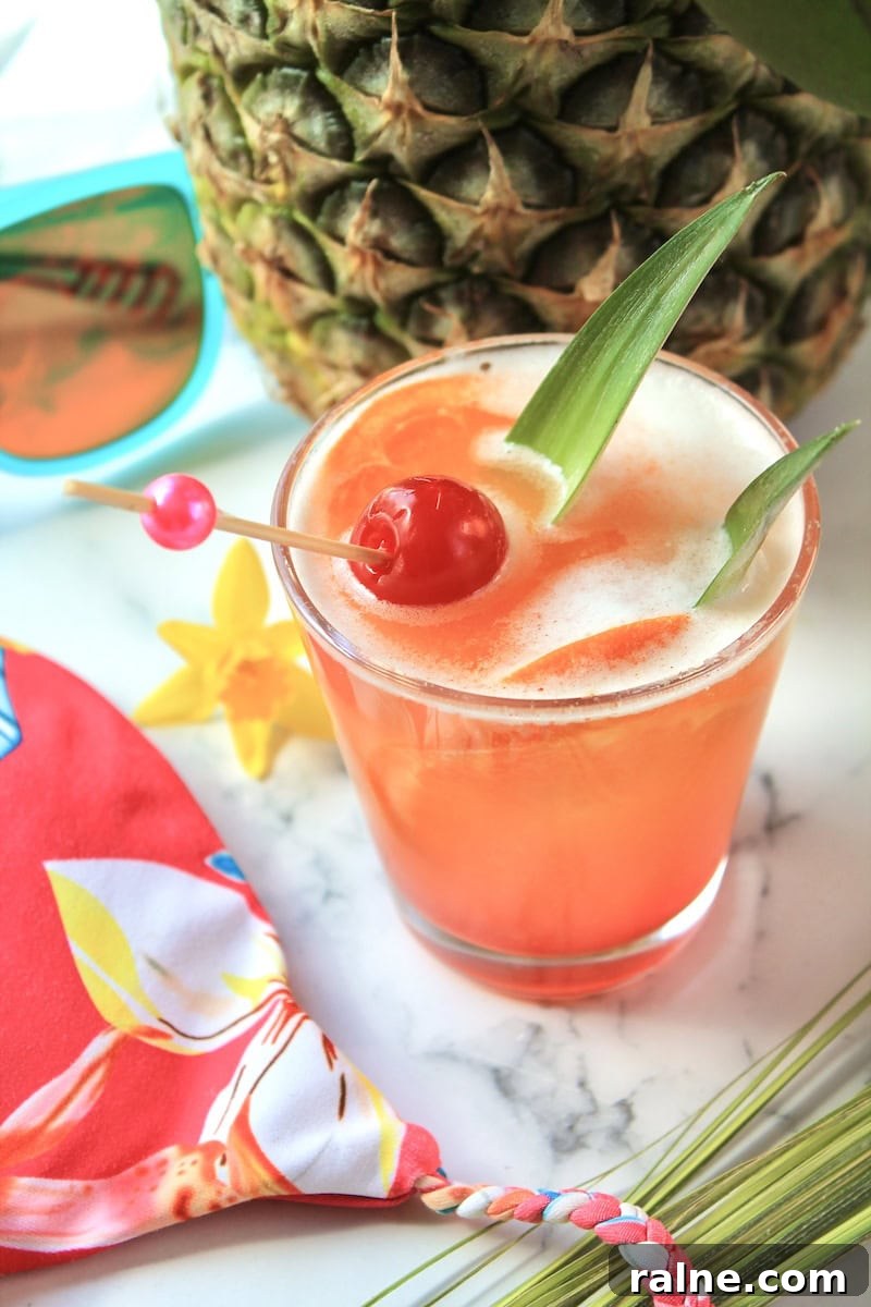 Pineapple Vodka Summer Cocktail: Tropical Fruity Drink Recipe 3 easy tropical summer martini