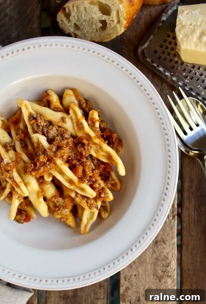 Authentic Classic Bolognese Ragù Recipe for Rich Homemade Sauce 6 Classic Bolognese Ragù