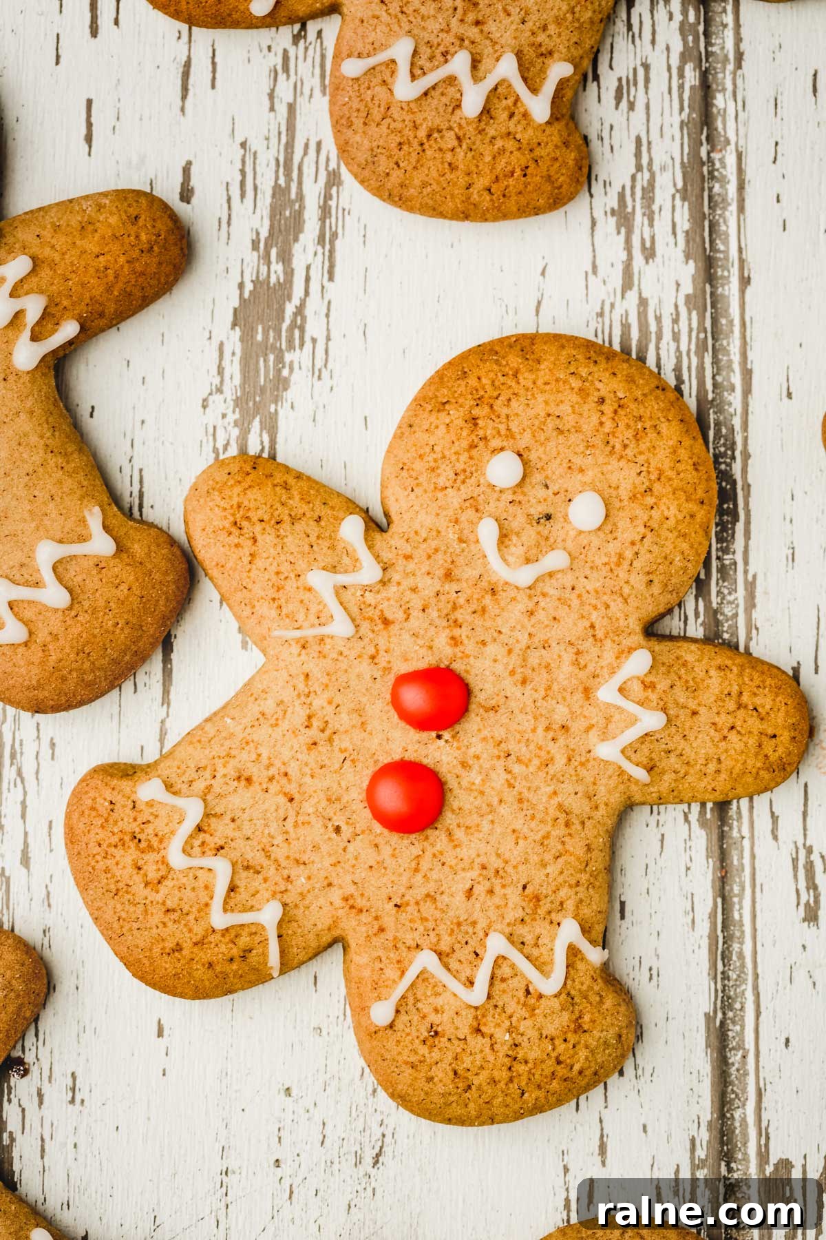 Gingerbread Man Recipe and Decorating Ideas 12 gingerbread man on a table