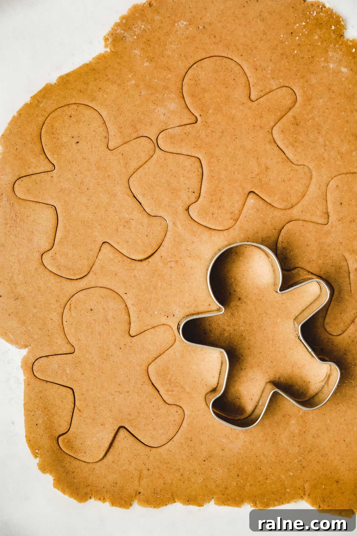 Gingerbread Man Recipe and Decorating Ideas 9 dough with gingerbread cutter