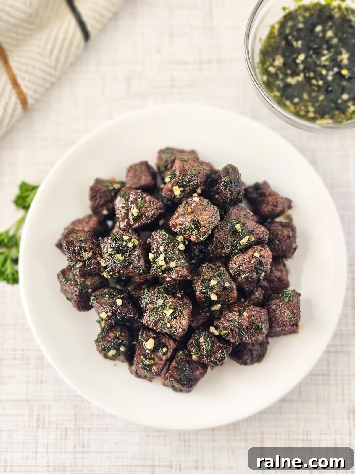 Served garlic steak tips