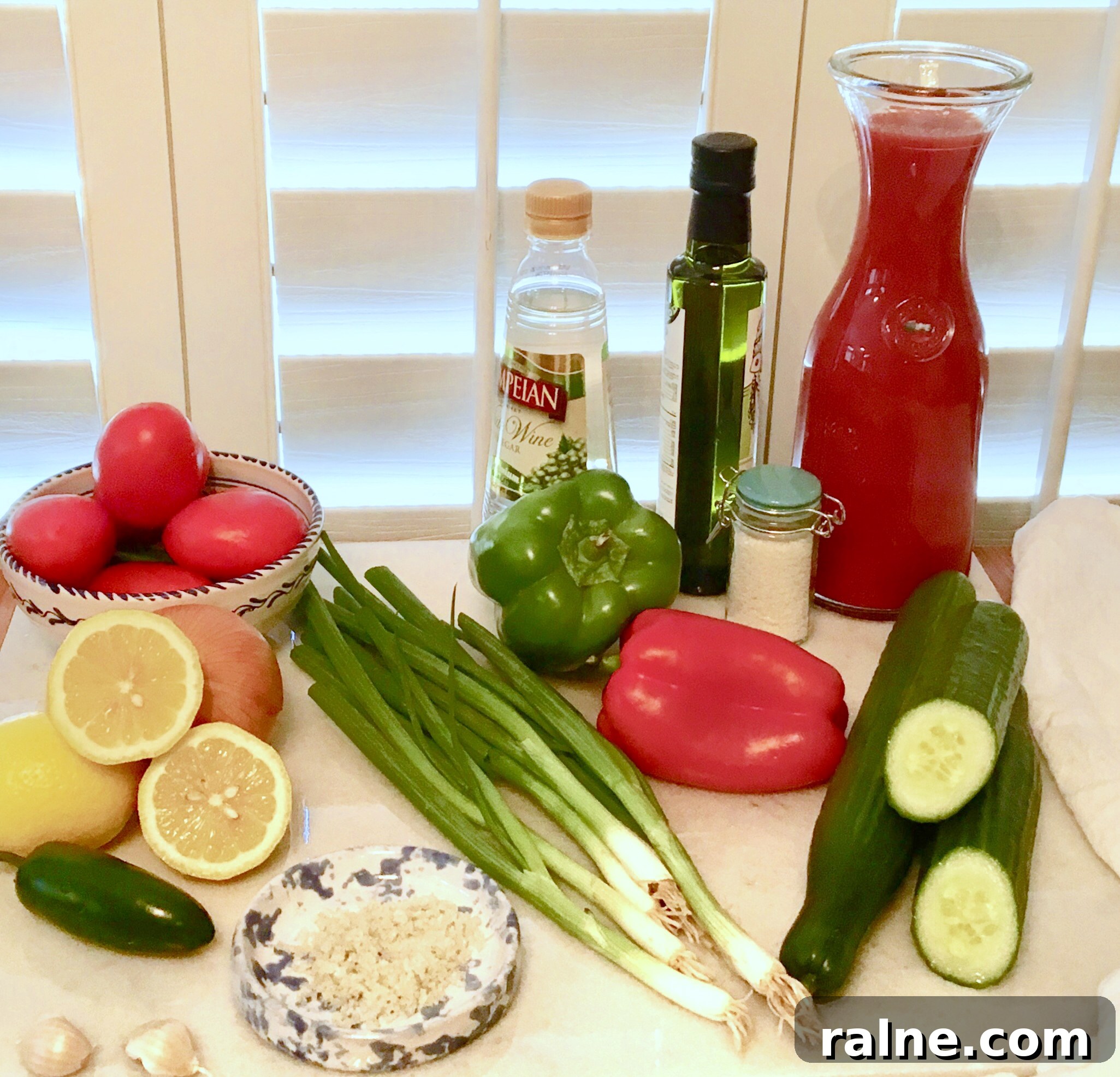 Authentic Gazpacho: Refreshing Cold Spanish Tomato Soup 3 img 802 2