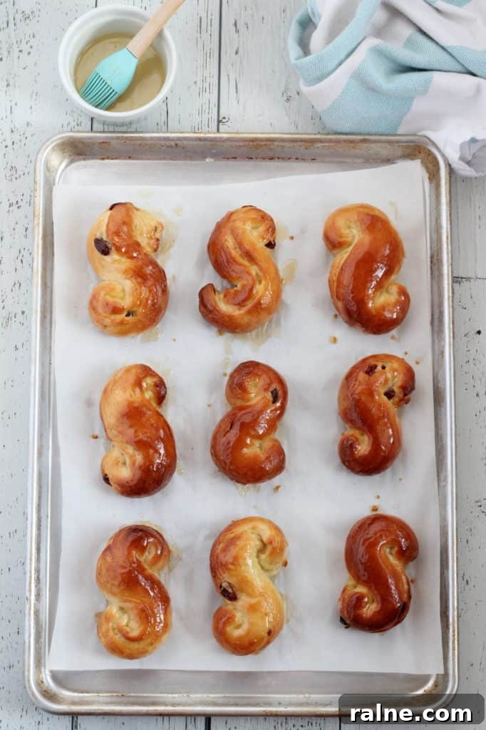 Easter Sweet Brioche Buns (Judas Ropes) 12 After baking brush with honey drizzle